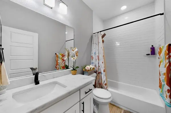 Grand Prairie, TX 75051,1901 Avenue E