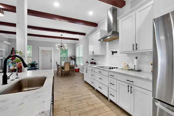 Grand Prairie, TX 75051,1901 Avenue E