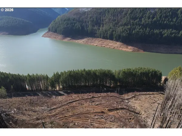 Detroit, OR 97342,0 Hwy 22