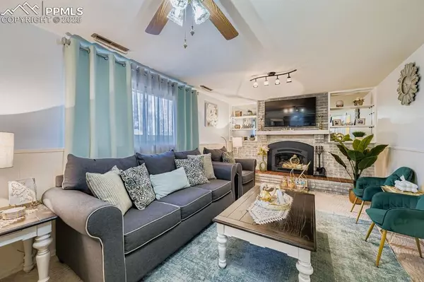 Colorado Springs, CO 80918,3243 Red Onion CIR