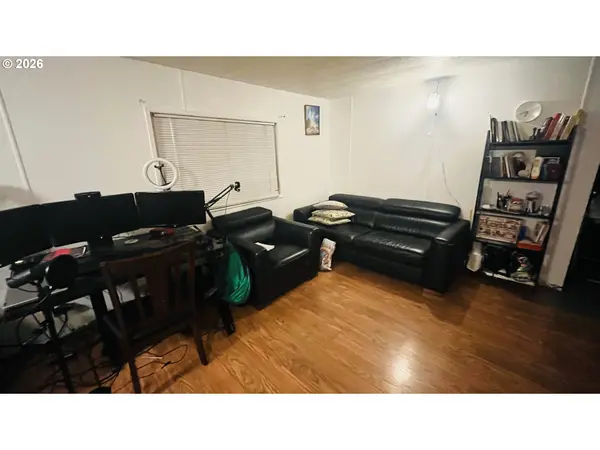 26801 NE 9TH ST #46, Camas, WA 98607