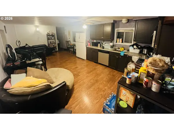 26801 NE 9TH ST #46, Camas, WA 98607