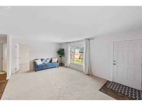 Coos Bay, OR 97420,64274 SADDLER RD