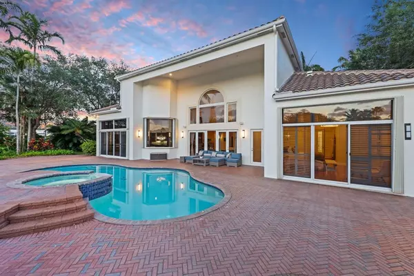 Davie, FL 33330,2753 W Stonebrook Cir