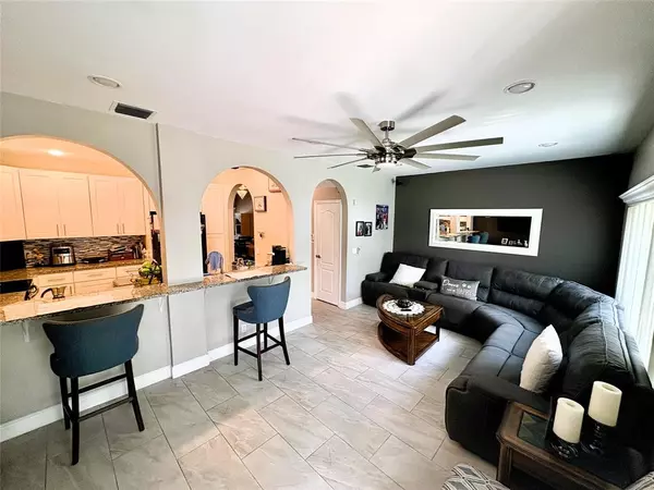 Plantation, FL 33325,745 NW 132nd Ter #745