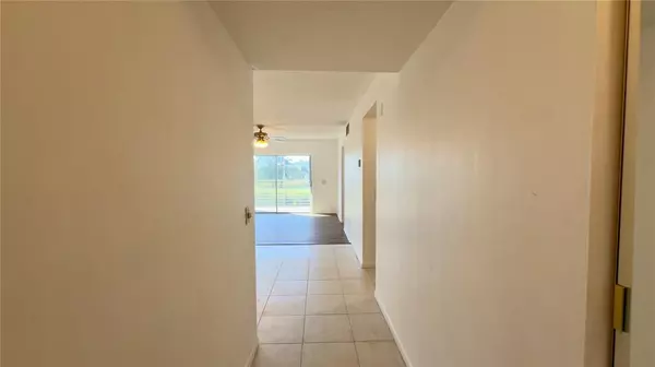 Davie, FL 33324,2451 SW 82nd Ave #209