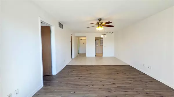 Davie, FL 33324,2451 SW 82nd Ave #209