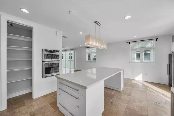 Fort Lauderdale, FL 33301,61 Isle Of Venice Dr