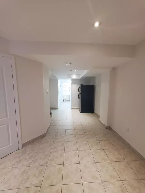 Vaughan, ON L6A 3S5,35 Lodgeway DR #Bsmnt