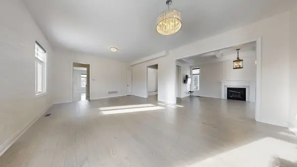 Whitchurch-stouffville, ON L4A 0T8,578 Baker Hill BLVD