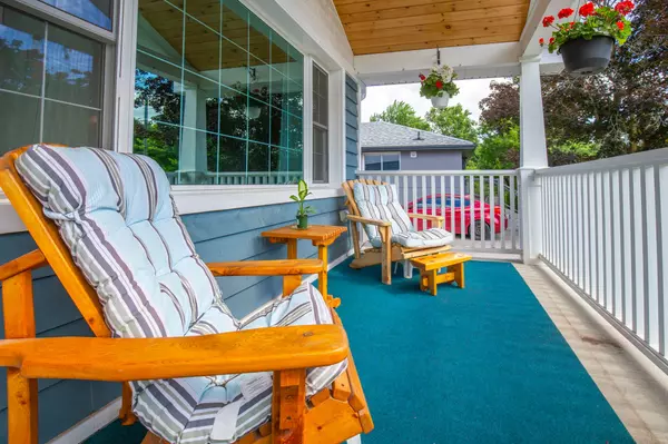 Milton, ON L9T 1X6,353 Kingsleigh CT