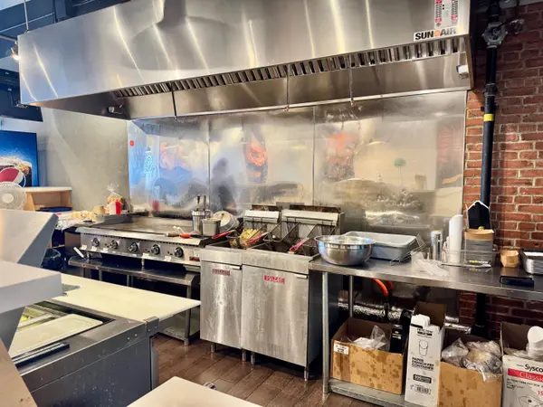 Oakville, ON L6J 6X8,511 Maple Grove DR #16