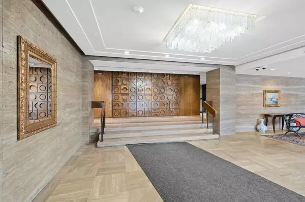 Britannia - Lincoln Heights And Area, ON K2B 5W8,2625 Regina ST #308