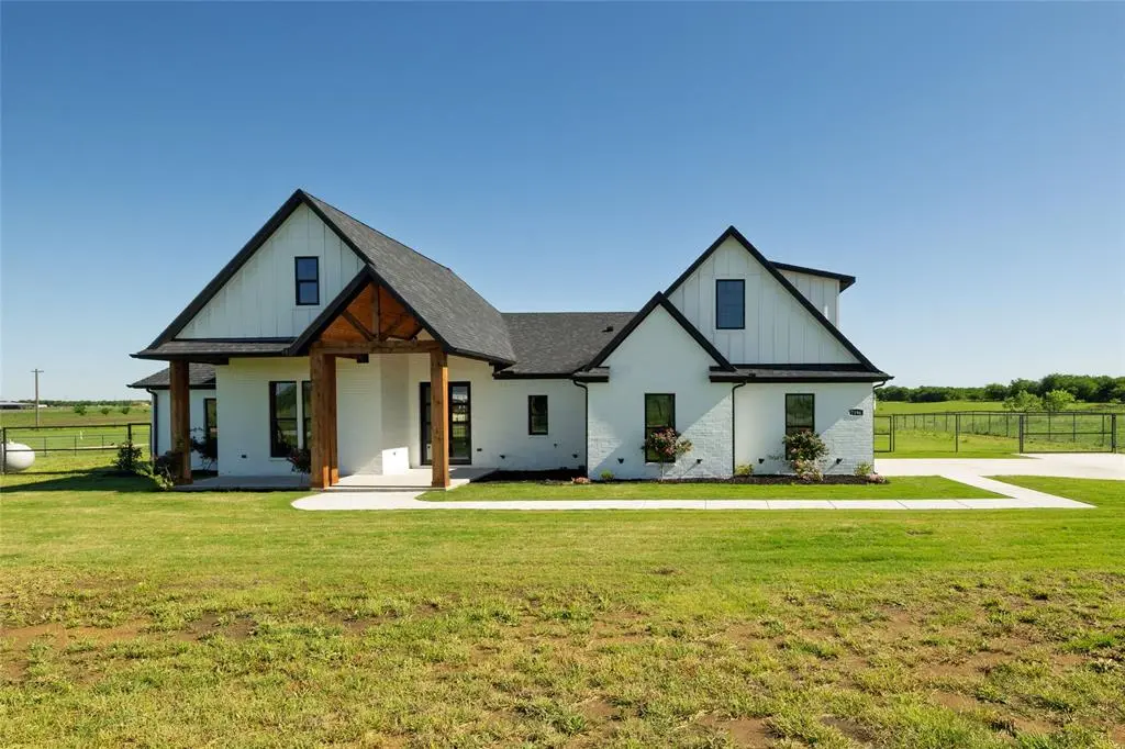 Krum, TX 76249,7196 Hawkeye Road