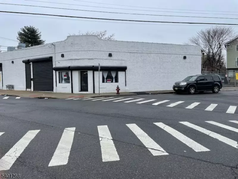 Elizabeth City, NJ 07206,162 5Th St