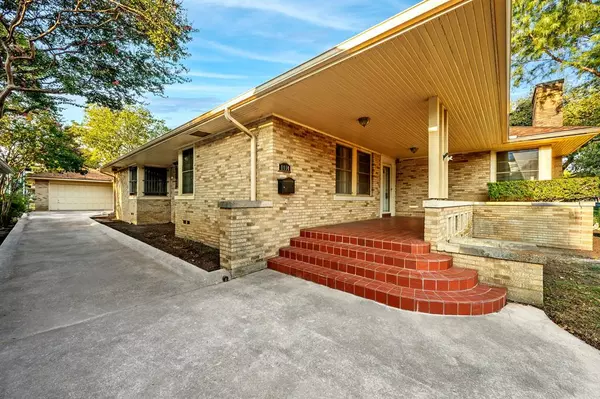 Denison, TX 75020,1114 W Walker Street