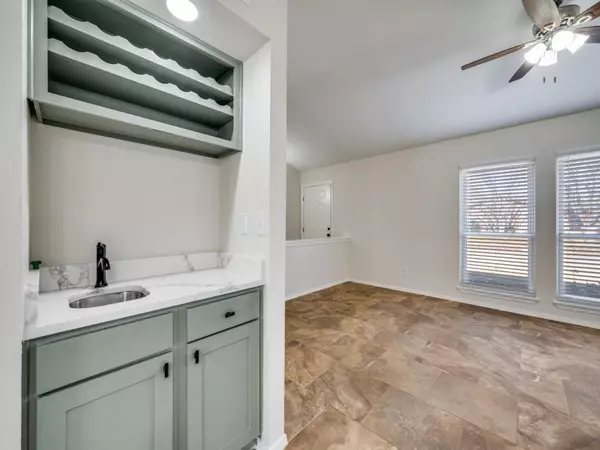 The Colony, TX 75056,4421 Larner Street