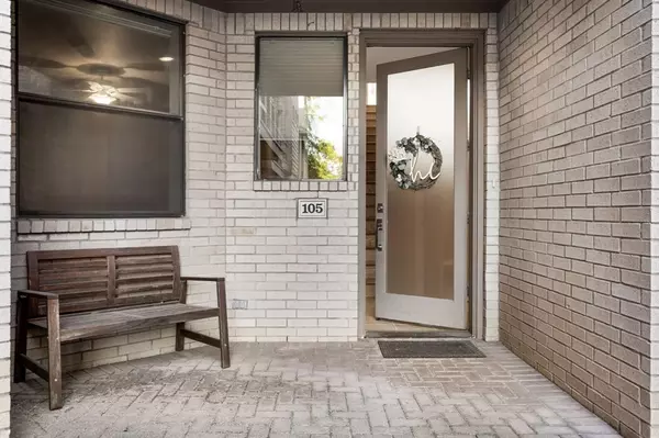Dallas, TX 75219,4023 Rawlins Street #105