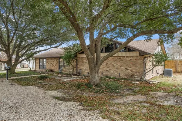 Robinson, TX 76706,1604 Sunset Drive