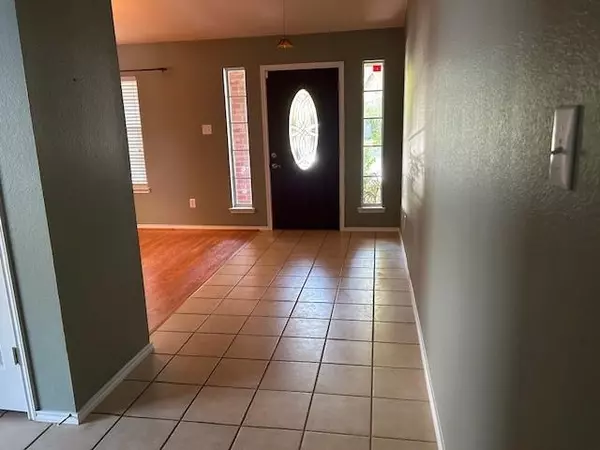 Denton, TX 76208,6013 Marsh Rail Drive