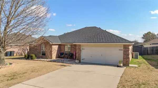 250 Wellington Trail, Weatherford, TX 76085