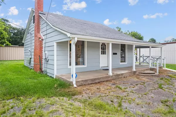 Lufkin, TX 75901,1009 E Denman Avenue