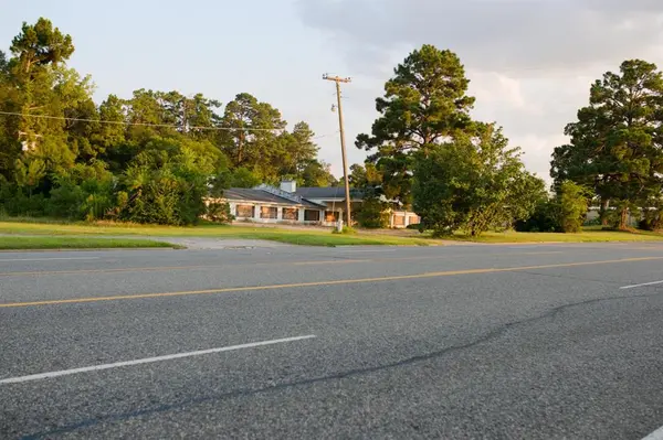 Lufkin, TX 75901,1712 N Timberland Drive