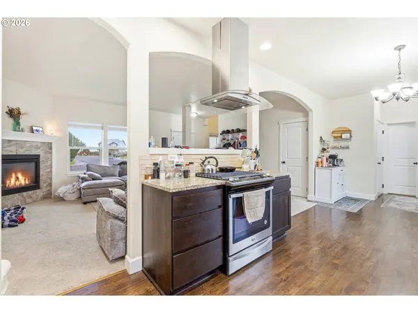 2122 NW Dawn DR, Hermiston, OR 97838