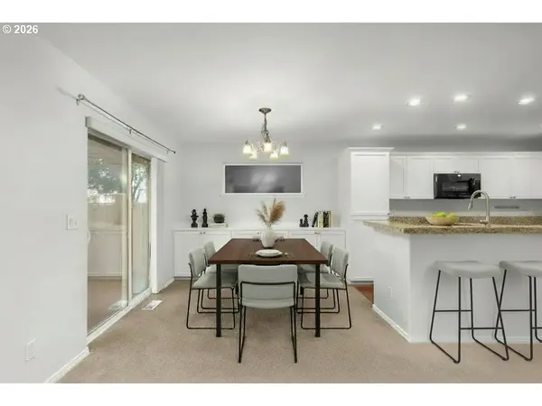 Hillsboro, OR 97124,782 NE 61ST AVE