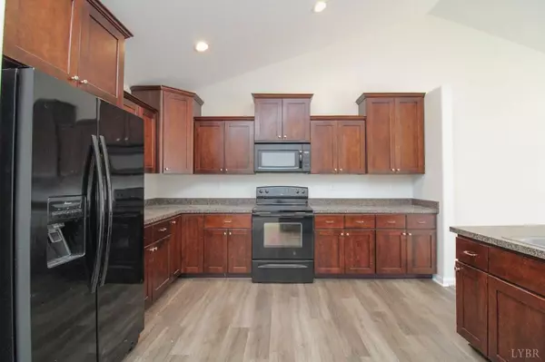 Madison Heights, VA 24572,268 Oak Spring LN