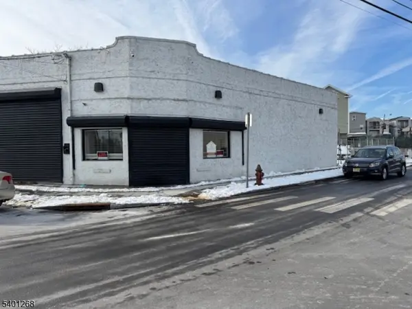 Elizabeth City, NJ 07206,162 5Th St