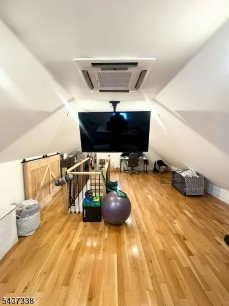 Clifton City, NJ 07012,47 Orchard Dr