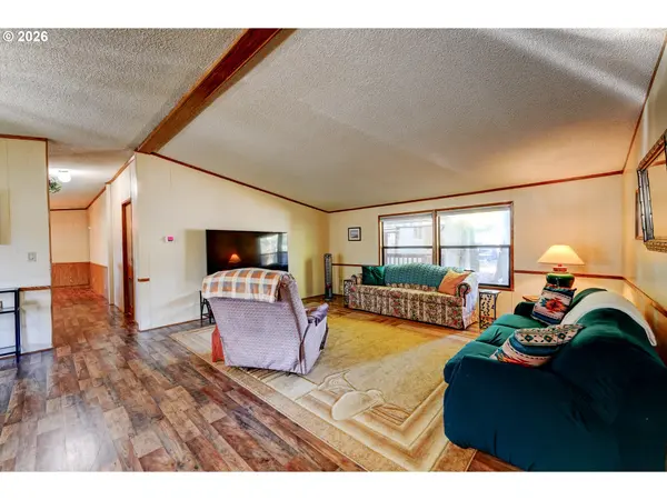 Clackamas, OR 97015,8434 SE HERITAGE CT