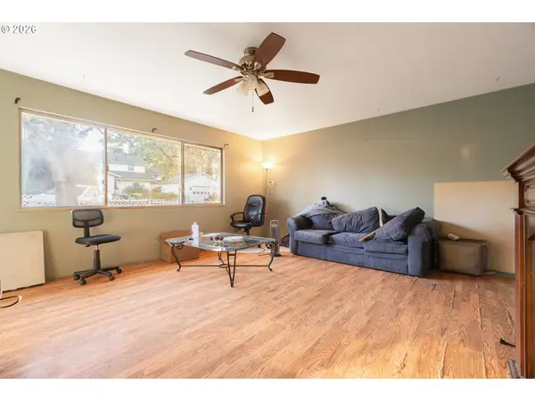 Portland, OR 97223,8225 SW CHESTNUT ST