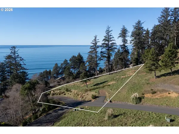 Vantage RD, Manzanita, OR 97130