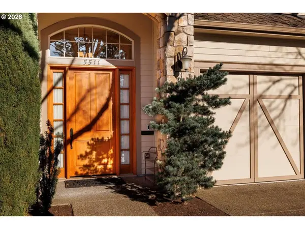 Lake Oswego, OR 97035,5511 FIELDSTONE CT