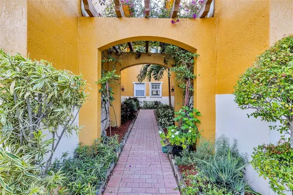 Coral Springs, FL 33076,5782 NW 119th Dr