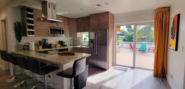 Dania Beach, FL 33314,4154 SW 49th St