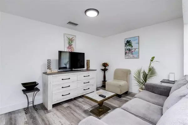 Fort Lauderdale, FL 33311,508 NW 8th Ave