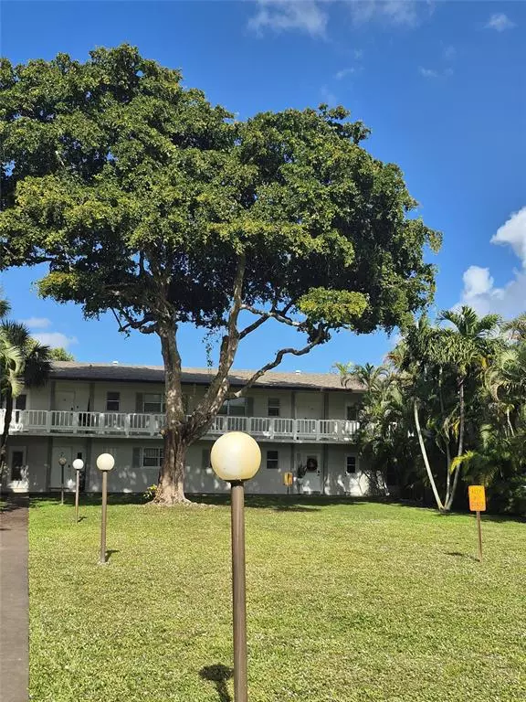 550 SE 2nd Ave #G22, Deerfield Beach, FL 33441