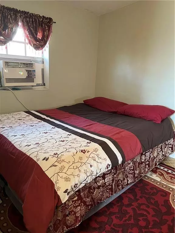 Pembroke Pines, FL 33024