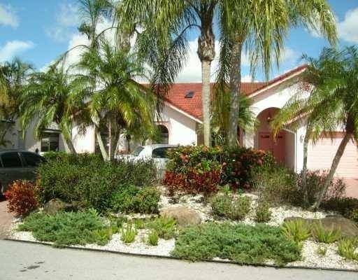 7710 NW 87th Ave, Tamarac, FL 33321