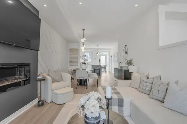 New Tecumseth, ON L0G 1W0,86 Brandon CRES