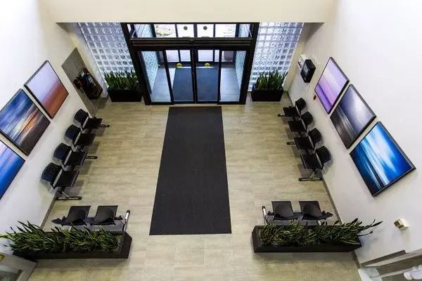 Barrie, ON L4M 6L2,125 Bell Farm RD #305