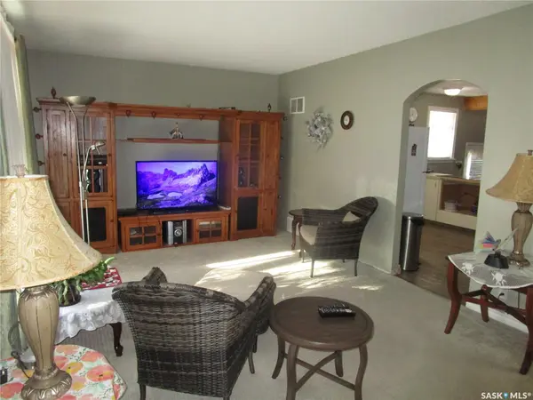 250 1st AVENUE W, Bengough, SK S0C 0K0