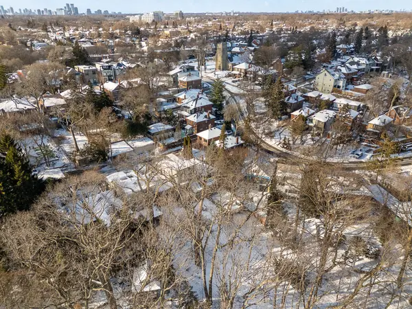 Toronto W01, ON M6S 2W7,8 Grenadier Ravine DR