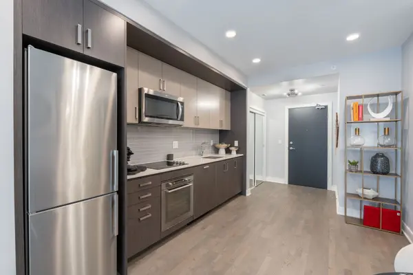 Mississauga, ON L5J 0B1,1575 Lakeshore RD W #232