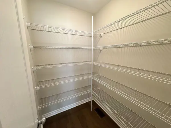 Kingston, ON K7K 0H5,613 HALLOWAY DR