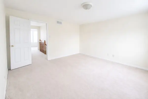 Barrhaven, ON K2J 4T5,102 Southpointe AVE