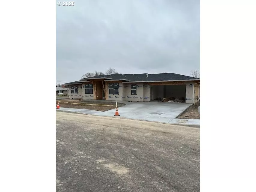 Pendleton, OR 97801,904 SW 43rd ST